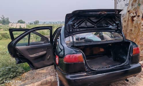 Nissan Sunny 1999