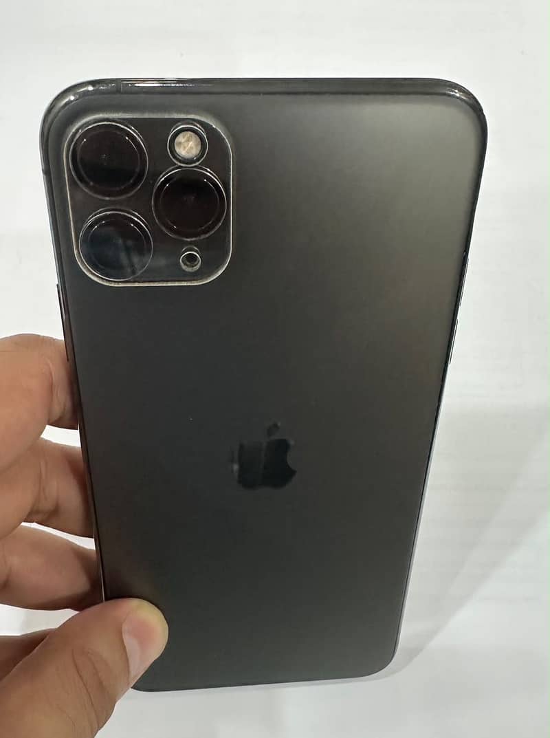 Apple iPhone 11 2