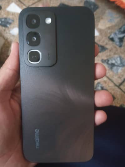 Realme C100