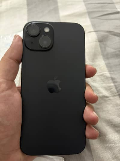 Apple iPhone 15