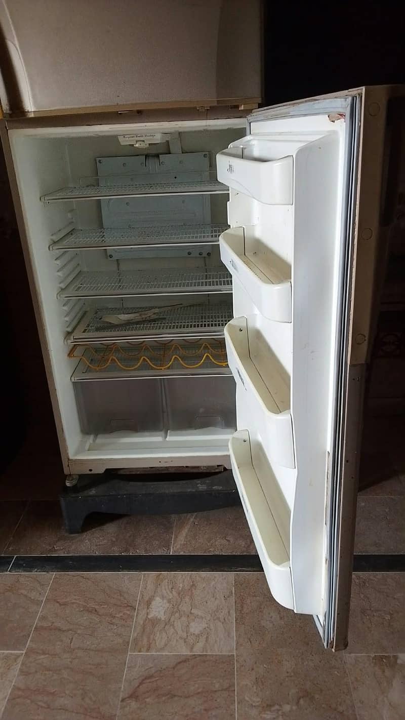 Dawlance Fridge 5