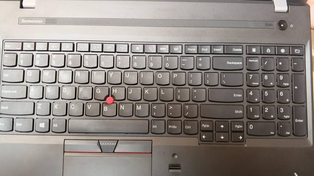 Lenovo Thinkpad e560 1