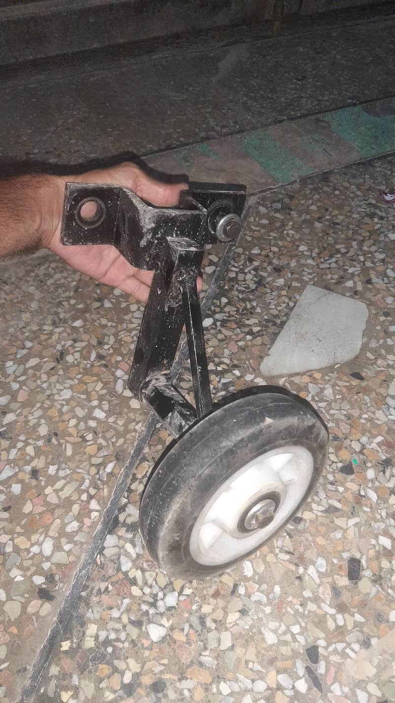 scooty side supporting wheels 0