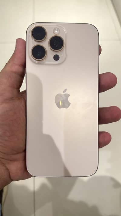 Apple iPhone 16 Pro Max