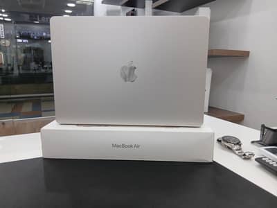Macbook Air M4, 15", (16/512) Complete Box