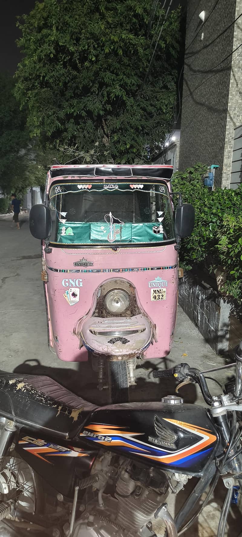 CNG riksha 0