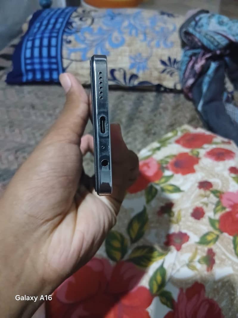 Tecno CAMON 20 4