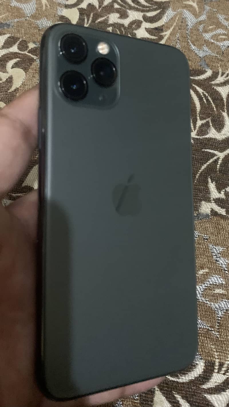 Apple iPhone 11 Pro 1