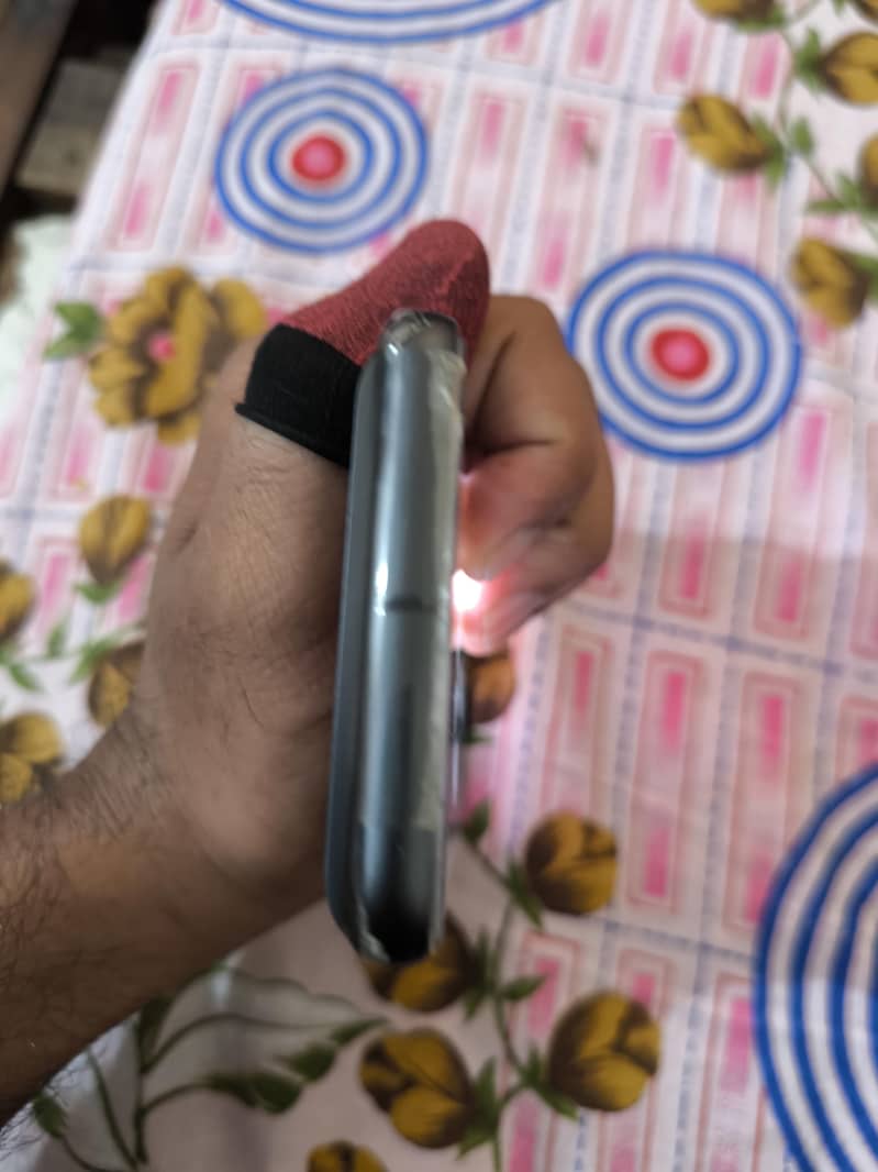 Google Pixel 8 1