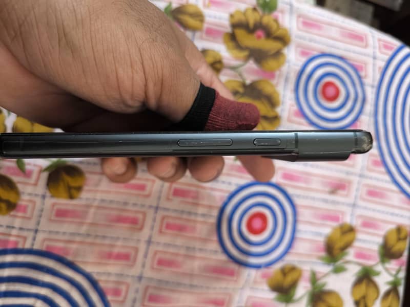 Google Pixel 8 3