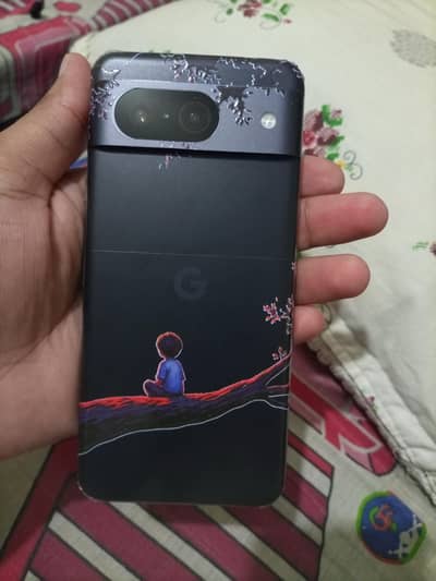 Google pixel 8 (box and charger)