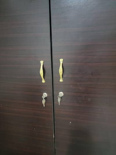 cupboard almari