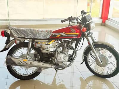 Bike sirf Showroom sa Ghar la ka aye ha