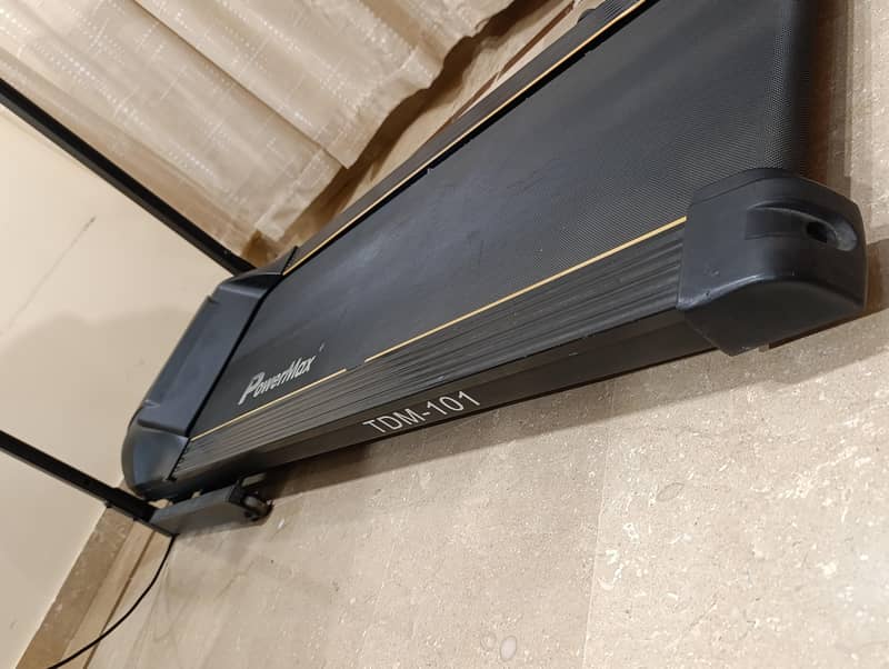 Treadmill 4
