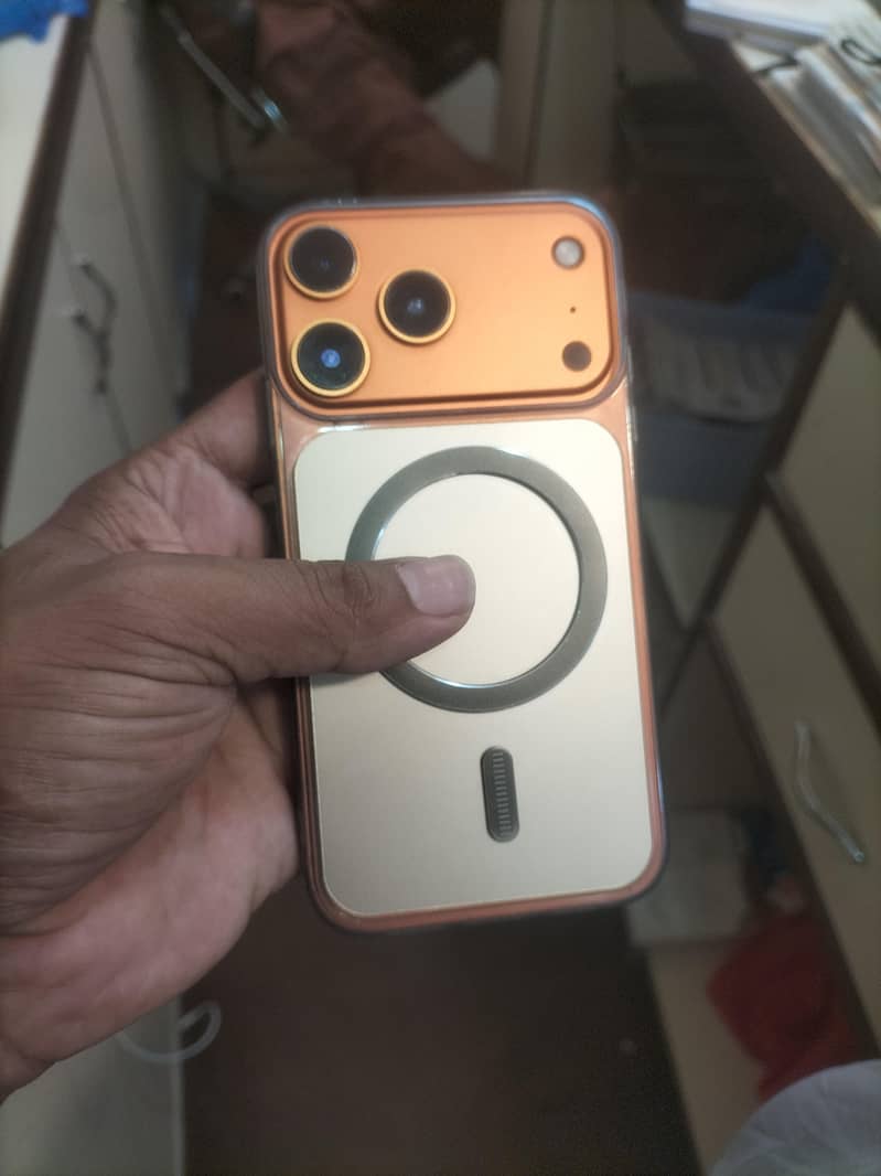 Apple iPhone 11 0