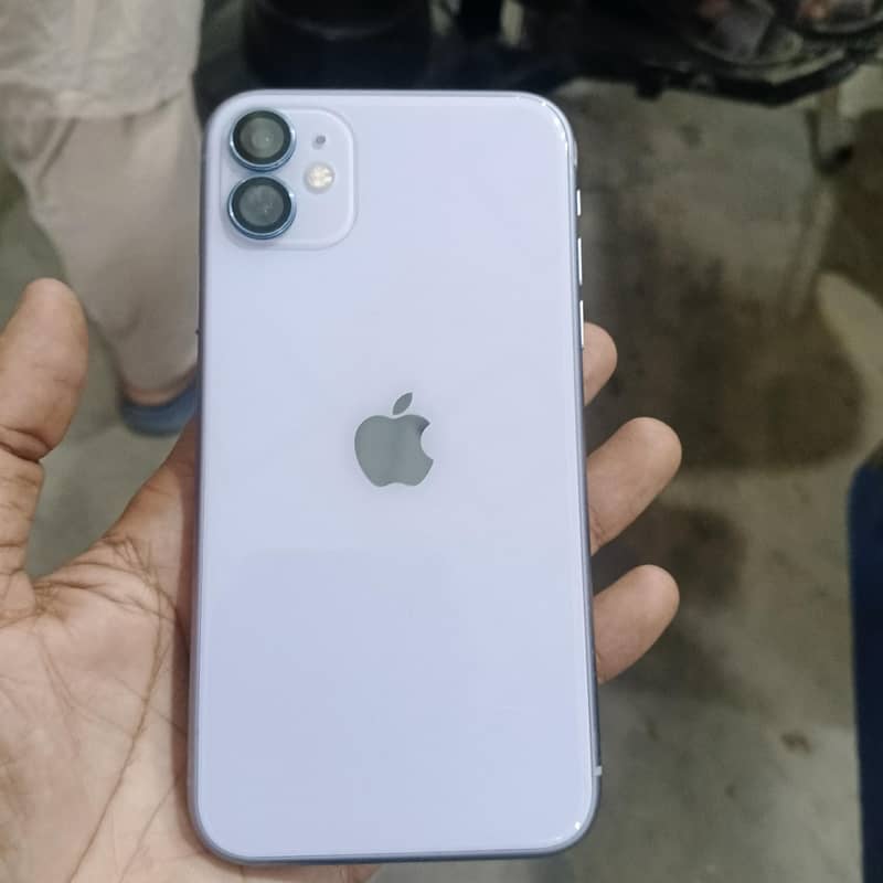 Apple iPhone 11 0