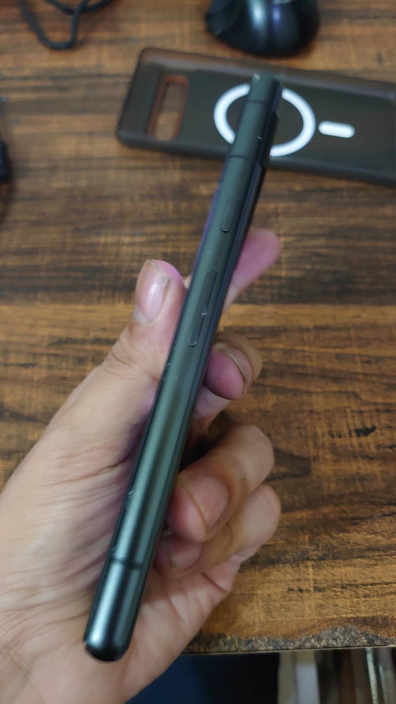 Google Pixel 7a 6