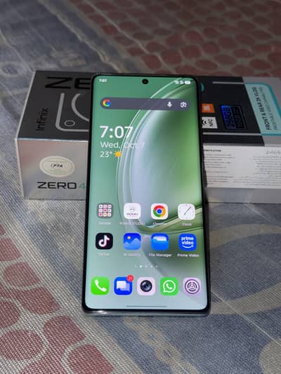 Infinix Zero 40