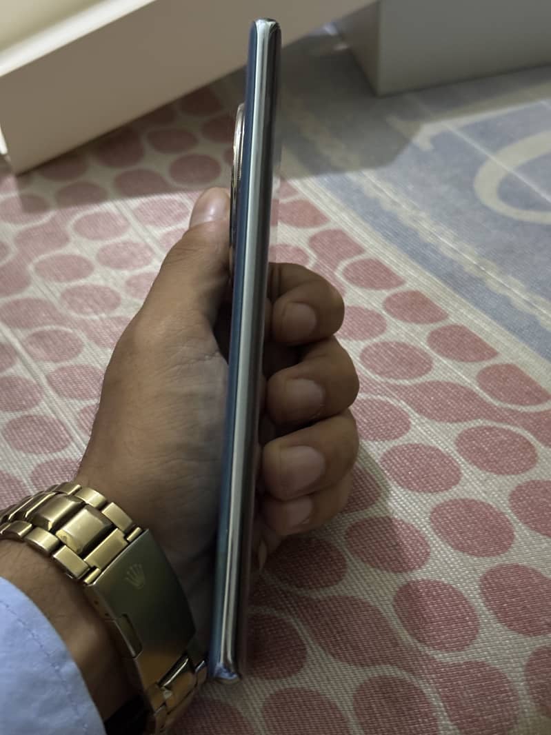 Infinix Zero 40 7