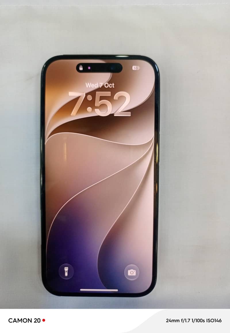 Apple iPhone 16 1