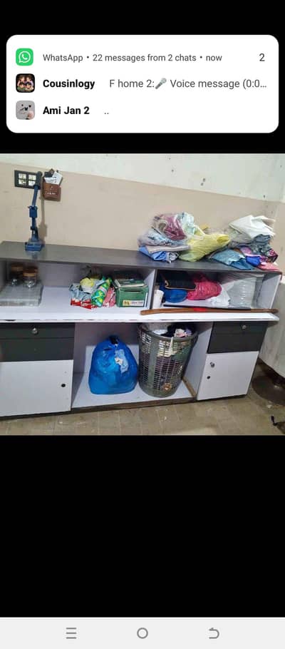 wood counter condition 10/10 use like new