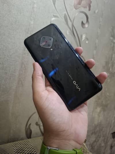 Vivo Y51