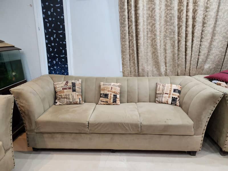 7 Seater sofa 2