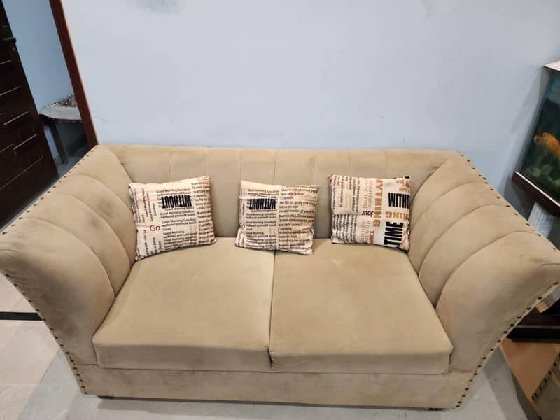 7 Seater sofa 3