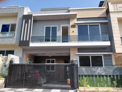 G-13 beautiful 3060 house