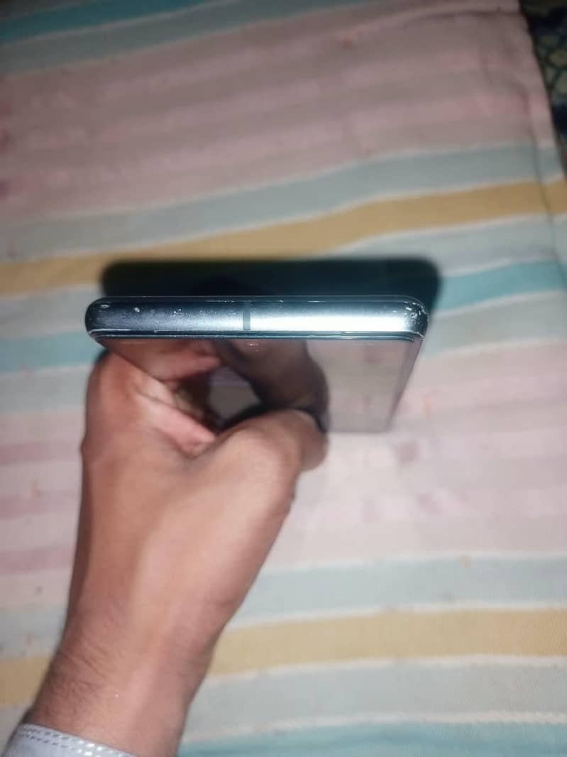 Google Pixel 7 3