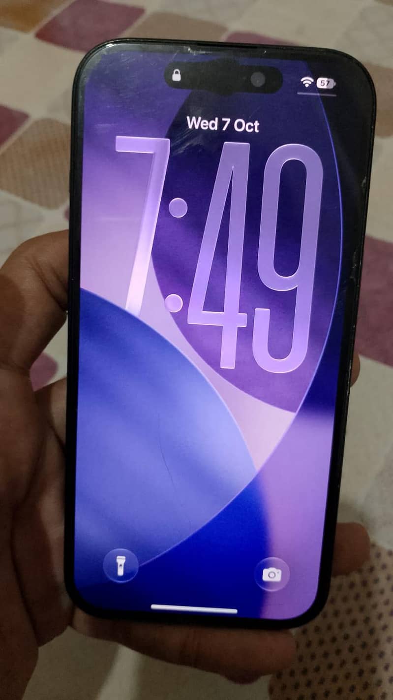 Apple iPhone 15 5