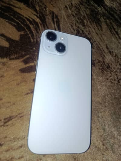 Apple iPhone 15