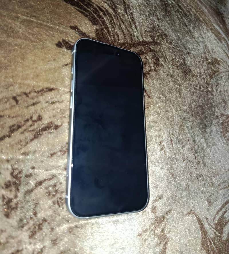 Apple iPhone 15 1
