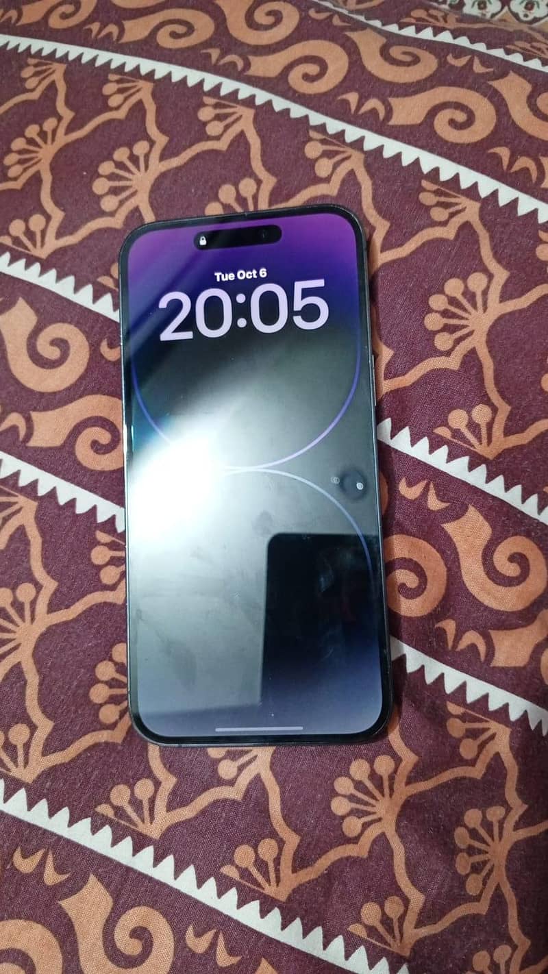 iPhone 14 Pro Max 1