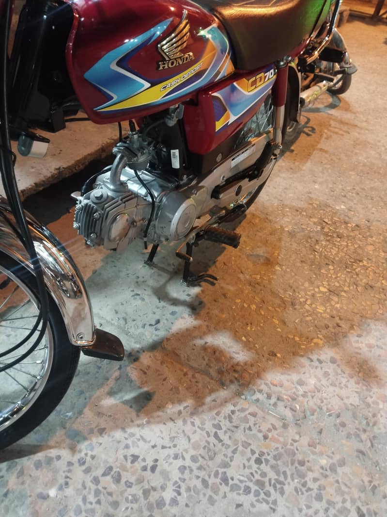 Honda CD70 11