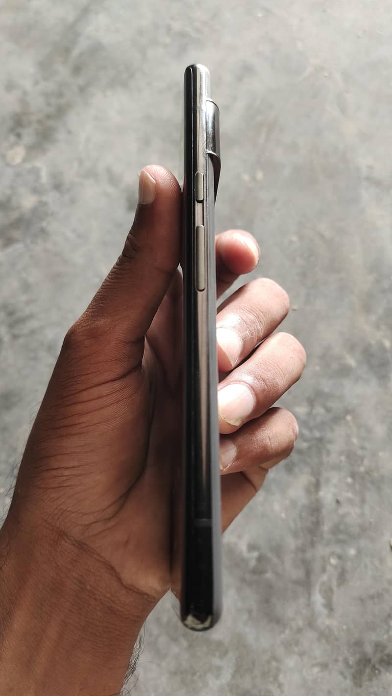 Google Pixel 6 Pro 2