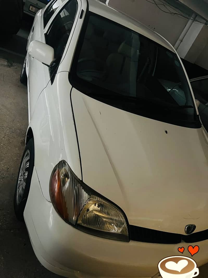 Toyota Platz 2002/2006 Automatic 3