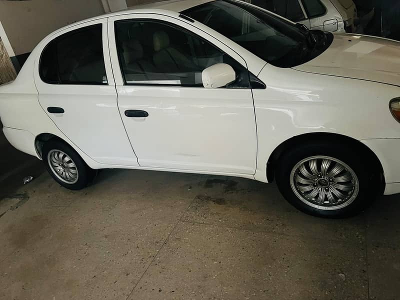 Toyota Platz 2002/2006 Automatic 4