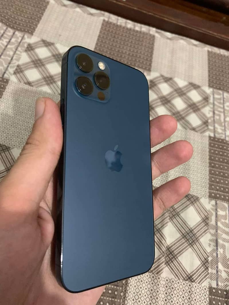 Apple iPhone 12 Pro 2