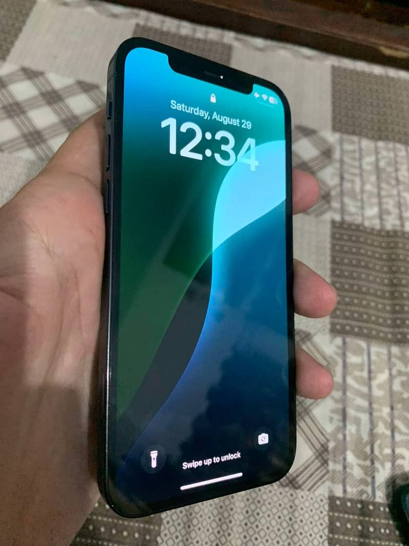 Apple iPhone 12 Pro 3