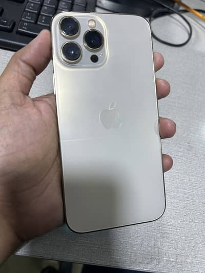 IPhone 13 Pro Max, 10/10, 86%, Non-Pta - SIM time available