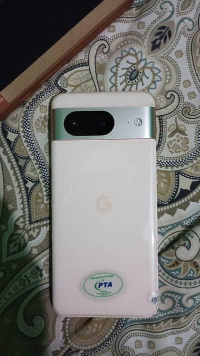 Google Pixel 8