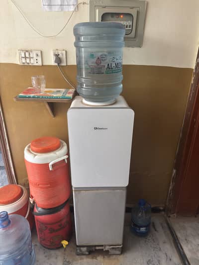 Water  dispenser