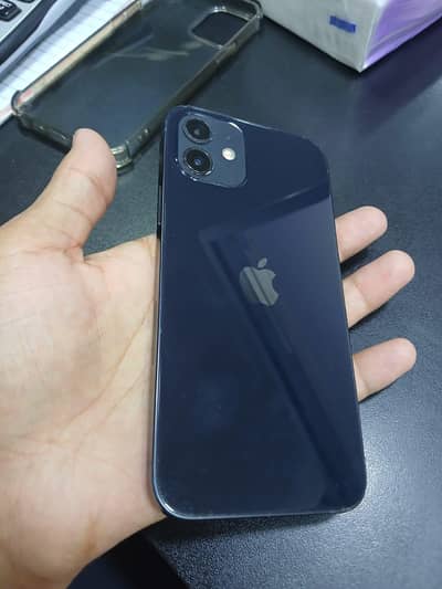 Apple iPhone 12