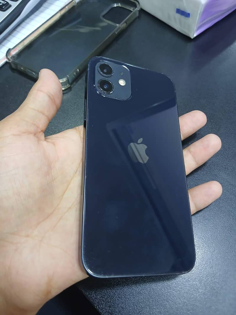 Apple iPhone 12 0