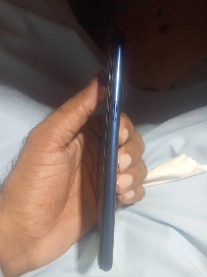 OPPO A3s 2