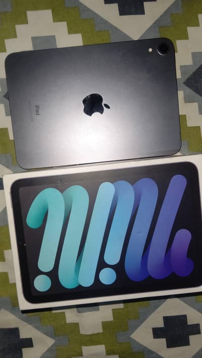 iPAD MiNi 6 with BOX