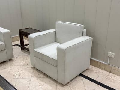Brand new 3 pc sofa set for sale in Lahore