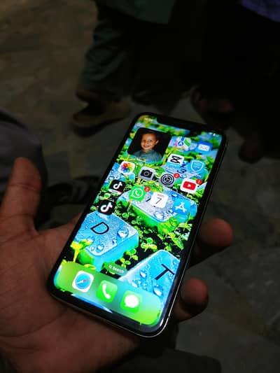 Apple iPhone X 64GP. bypass Exchange