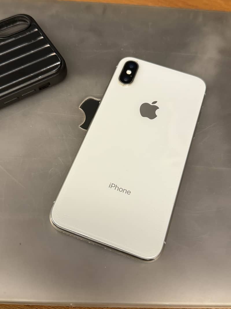 Apple iPhone X 1